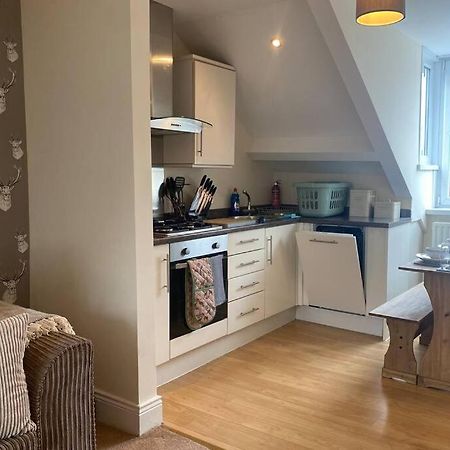 Upper 2 Bedroom Apartment In The Heart Of Jesmond Ньюкасл-апон-Тайн Экстерьер фото
